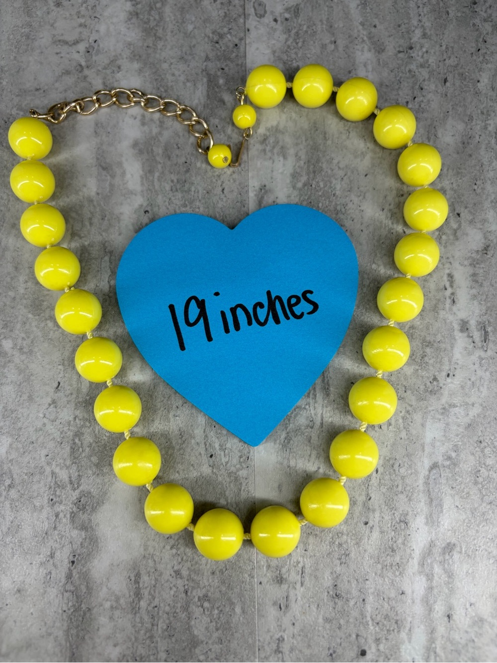 Vintage Hong Kong Bright Yellow Necklace Lucite Jewelry Colorful signed - Picture 3 of 3